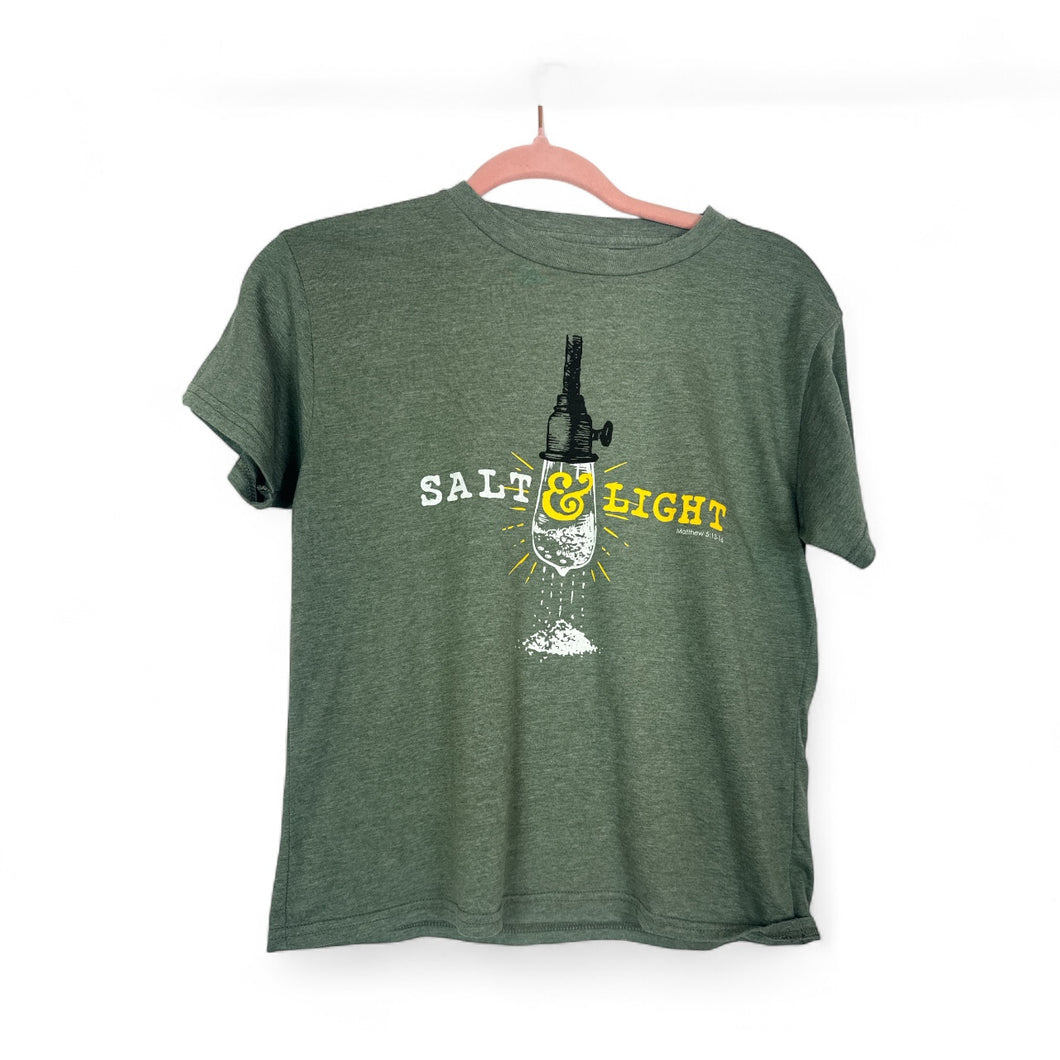 Used Like New- Gildan T-shirt, size youth M