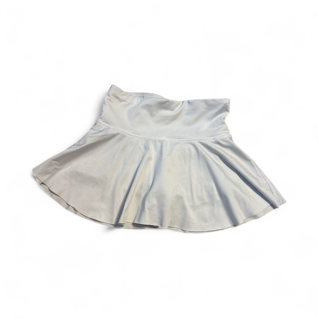 Used Good- honesty white athletic skirt, size 7