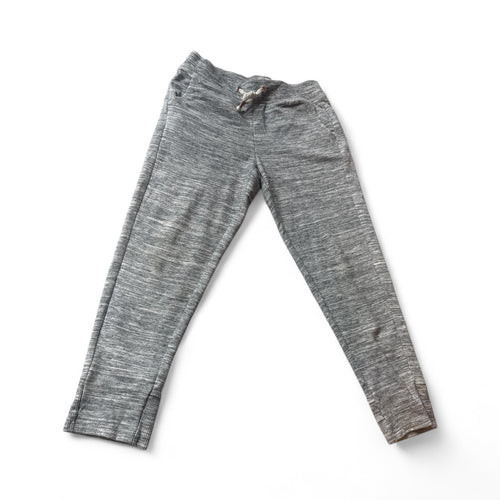 Used Good- Athletic Works, size 6-6X
