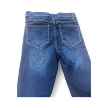 Load image into Gallery viewer, Used Good- Wonder Nation jegging flare jeans, size 7-8 adjustable waist tabs