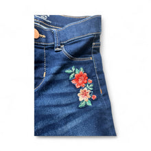 Load image into Gallery viewer, Used Good- Wonder Nation jegging flare jeans, size 7-8 adjustable waist tabs