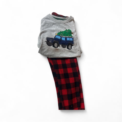 Used Good- Adventure Wear Holiday pajama set, youth 5