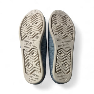 New- Tom’s blue slip on shoes, women’s 6.5