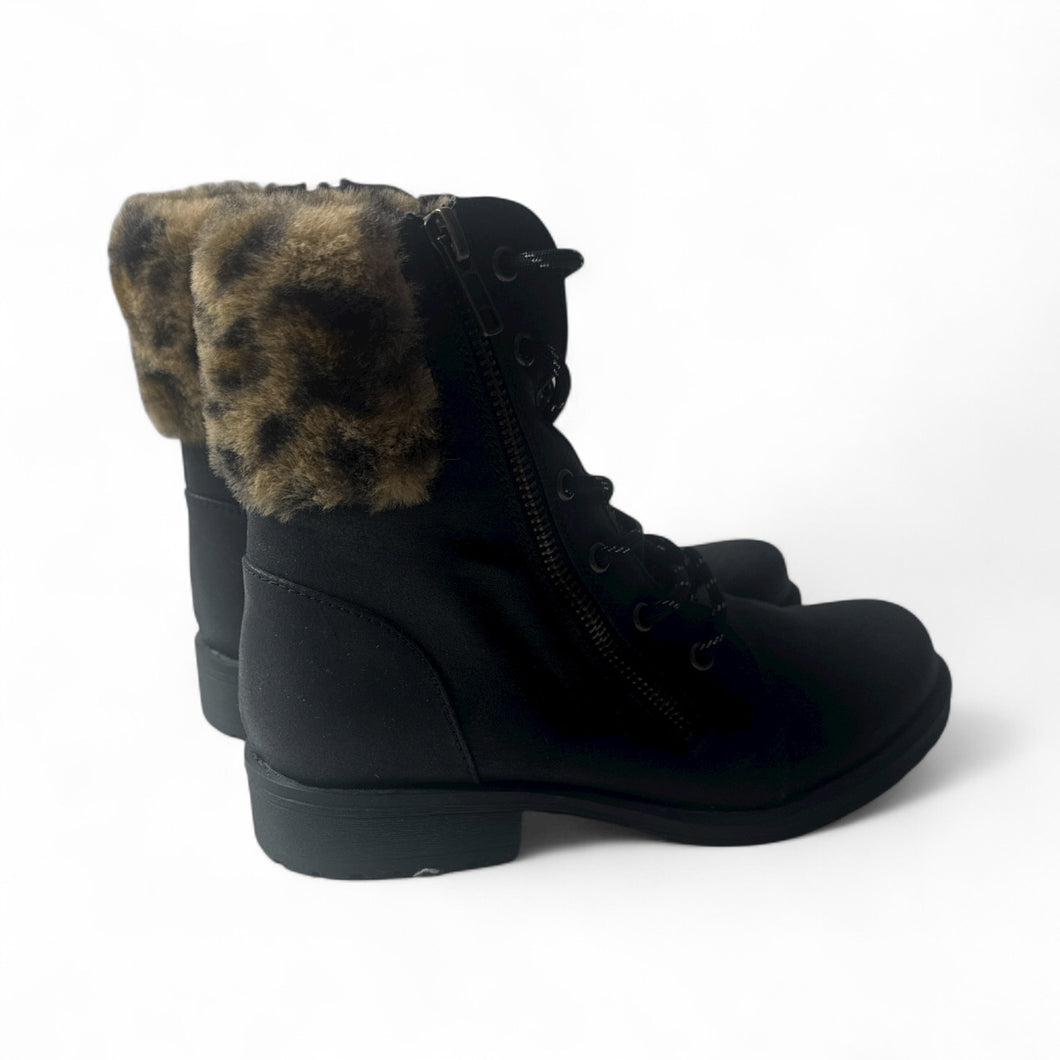 New- Pop Girls- black fur-top boots, youth size 3