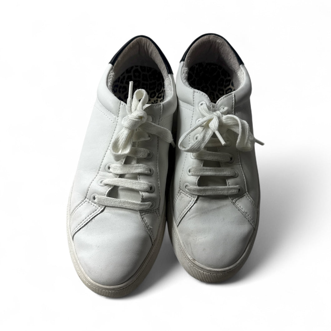 Used Good- Chicos white leather sneakers, women’s 8