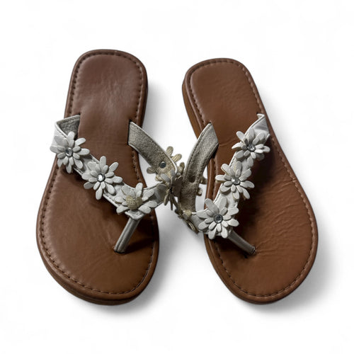 Used Good- white flower flip flops, youth M (13/1)