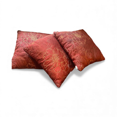 used fair – Better Home & Garden throw pillows (set of 3) . Pet free & smoke free home. 16 x 16