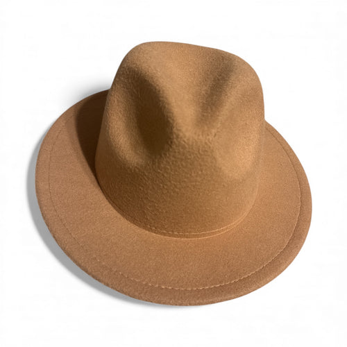 New- girls hat (fits size 6-10)